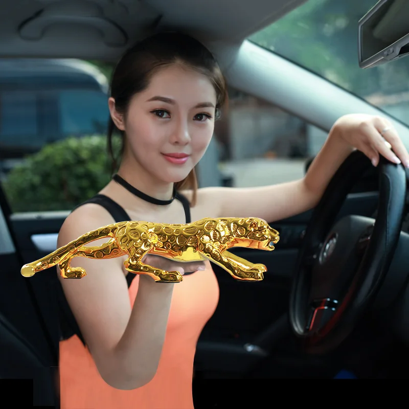 Leopard car decoration Zhaocai Jushi decorations high-end automotive car supplies leopard car accessories
Leopard car decoration Zhaocai Jushi decorations high-end automotive car supplies leopard car accessories