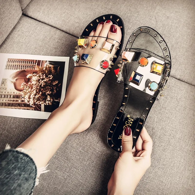 Transparent Cool Slippers Female Summer Fashion Outside The 2018 New Flat Bottom Hundred-lap Out
Transparent Cool Slippers Female Summer Fashion Outside The 2018 New Flat Bottom Hundred-lap Out