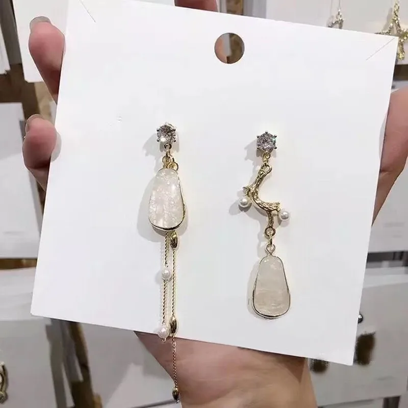 MENGJIQIAO 2019 New Korean Simulated Pearl Tassel Asymmetry Long Drop Earrings For Women Cute Stone Dangle Pendientes Girl Gifts
MENGJIQIAO 2019 New Korean Simulated Pearl Tassel Asymmetry Long Drop Earrings For Women Cute Stone Dangle Pendientes Girl Gifts