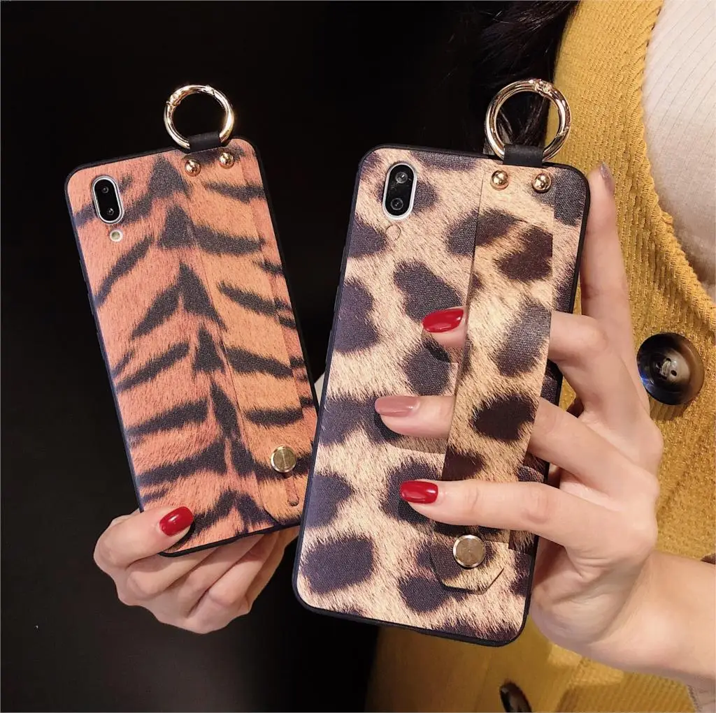 Wrist Strap Hand Band 3D Emboss Tigger Leopard Print Case For Samsung Galaxy S10 Lite S9 S8 Plus Note 9 Cover Finger Ring Stand
Wrist Strap Hand Band 3D Emboss Tigger Leopard Print Case For Samsung Galaxy S10 Lite S9 S8 Plus Note 9 Cover Finger Ring Stand