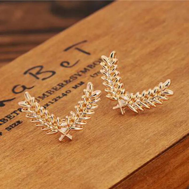 2018 Broche Enamel Pin of The Suit And Shirt Collar Pin Small Three-dimensional Metal Wheat Brooch Buckle Couple Accessories
2018 Broche Enamel Pin of The Suit And Shirt Collar Pin Small Three-dimensional Metal Wheat Brooch Buckle Couple Accessories