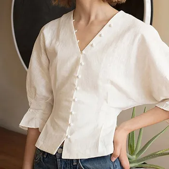 2019 Summer Women Batwing Sleeve Elegant Blouse V Neck Solid Vintage Tops Casual Button Chiffon Shirts
2019 Summer Women Batwing Sleeve Elegant Blouse V Neck Solid Vintage Tops Casual Button Chiffon Shirts