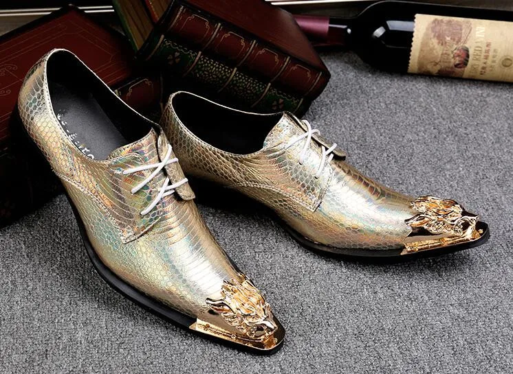 2018 new Men Business Formal Dress Shoes Oxford Men Leather Shoes Pointed Toe ion head Style Men Shoes
2018 new Men Business Formal Dress Shoes Oxford Men Leather Shoes Pointed Toe ion head Style Men Shoes