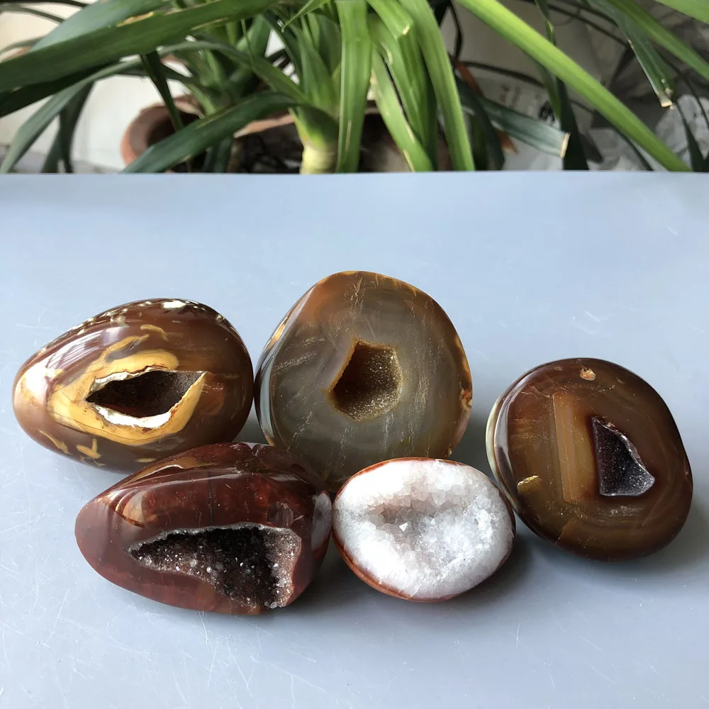 1kg Wholesale natural quartz crystal healing agate geode stone