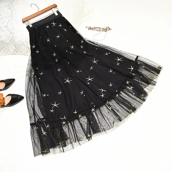 Half-body Longuette Long Fund Woman And Winter 2017 New Pattern All-match. Stars Embroidery Black Gauze Skirt A Word Skirt
Half-body Longuette Long Fund Woman And Winter 2017 New Pattern All-match. Stars Embroidery Black Gauze Skirt A Word Skirt