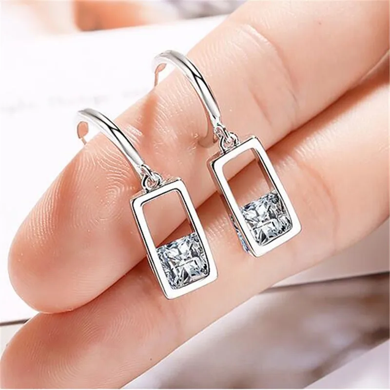 New Rectangular Exquisite Personality Ear Hook 925 Sterling Silver Jewelry Beautiful Clear Spring Geometry Dangle Earrings SE897
New Rectangular Exquisite Personality Ear Hook 925 Sterling Silver Jewelry Beautiful Clear Spring Geometry Dangle Earrings SE897