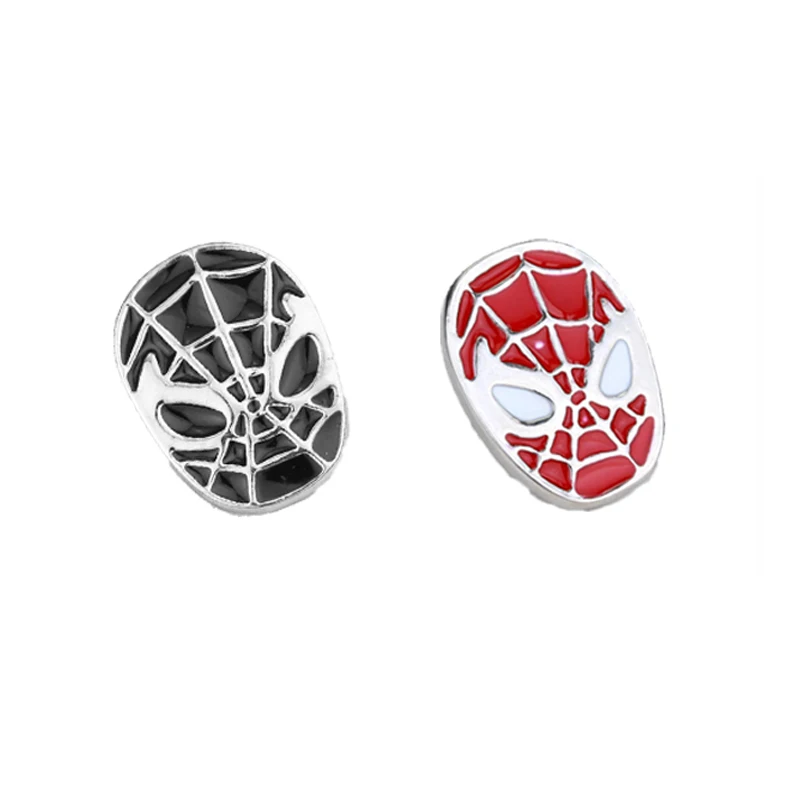 Movie Series Superhero Spider-Man Mask Badge Brooch New Breastpin Pins Red And Black Icons Brooch For Man and Women Accessories
Movie Series Superhero Spider-Man Mask Badge Brooch New Breastpin Pins Red And Black Icons Brooch For Man and Women Accessories