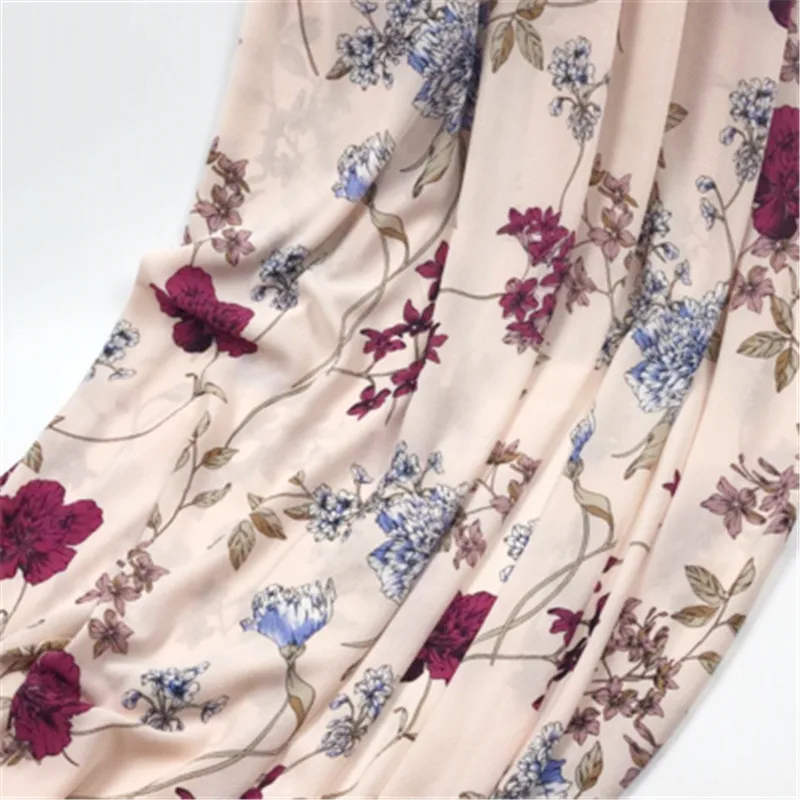 new high-viscose chiffon fabric spring and summer printed fabric pink small floral high-grade GD23
new high-viscose chiffon fabric spring and summer printed fabric pink small floral high-grade GD23
