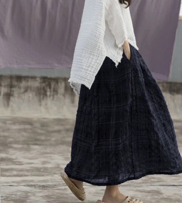 Fashion Navy Blue Plaid Jacquard Large Hem Elastic Waist Ramie Cotton Skirt, Summer Thin A Line White Stripe Young Ladies Skirts
Fashion Navy Blue Plaid Jacquard Large Hem Elastic Waist Ramie Cotton Skirt, Summer Thin A Line White Stripe Young Ladies Skirts