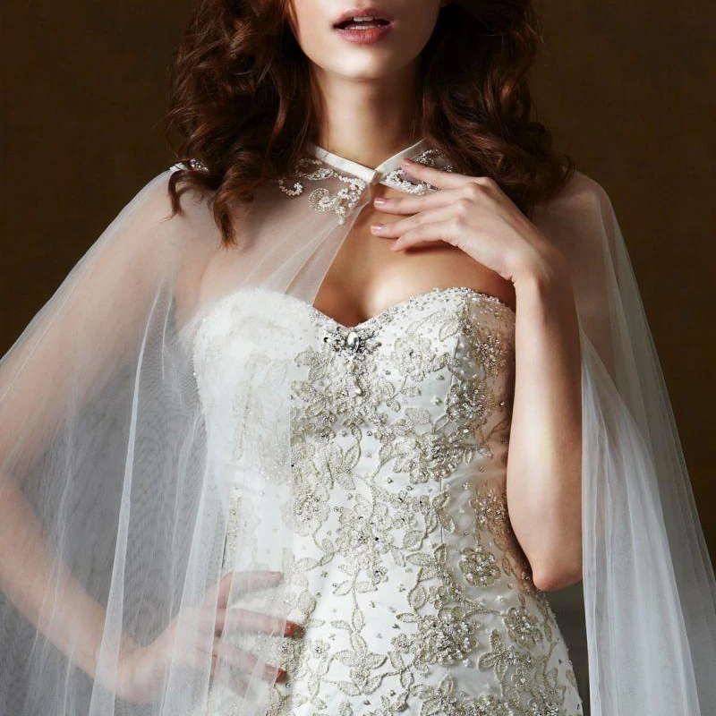 New Fashion Wedding Jackets White Lace Appliques Cloak Cape Beautiful Wedding Wrap Long Bridal Jacket Wedding Accessories
New Fashion Wedding Jackets White Lace Appliques Cloak Cape Beautiful Wedding Wrap Long Bridal Jacket Wedding Accessories