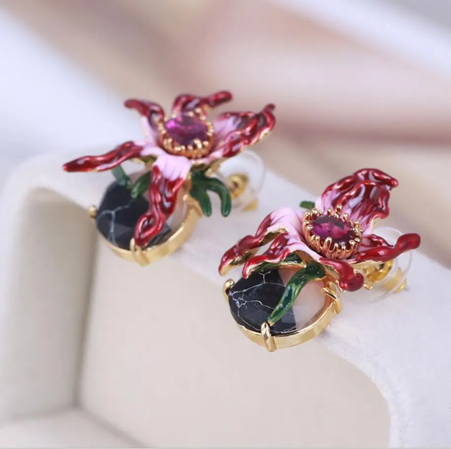 2019 New Handmade Enamel glaze Gradient purple flower gem personality earrings Jewelry
2019 New Handmade Enamel glaze Gradient purple flower gem personality earrings Jewelry