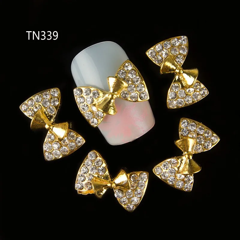 10pcs 3D Gold Nail Alloy Decoration Bow Design Glitter Rhinestone Nail Art Tips Stickers TN339
10pcs 3D Gold Nail Alloy Decoration Bow Design Glitter Rhinestone Nail Art Tips Stickers TN339