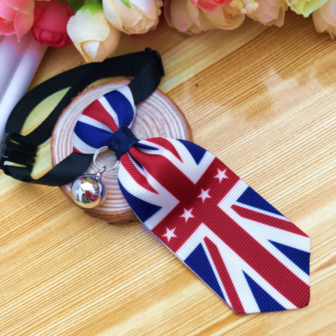 Adjustable Dog Cat Pet Grooming Tie Adorable NecktieColorful Grooming Bow Tie with small bell
Adjustable Dog Cat Pet Grooming Tie Adorable NecktieColorful Grooming Bow Tie with small bell