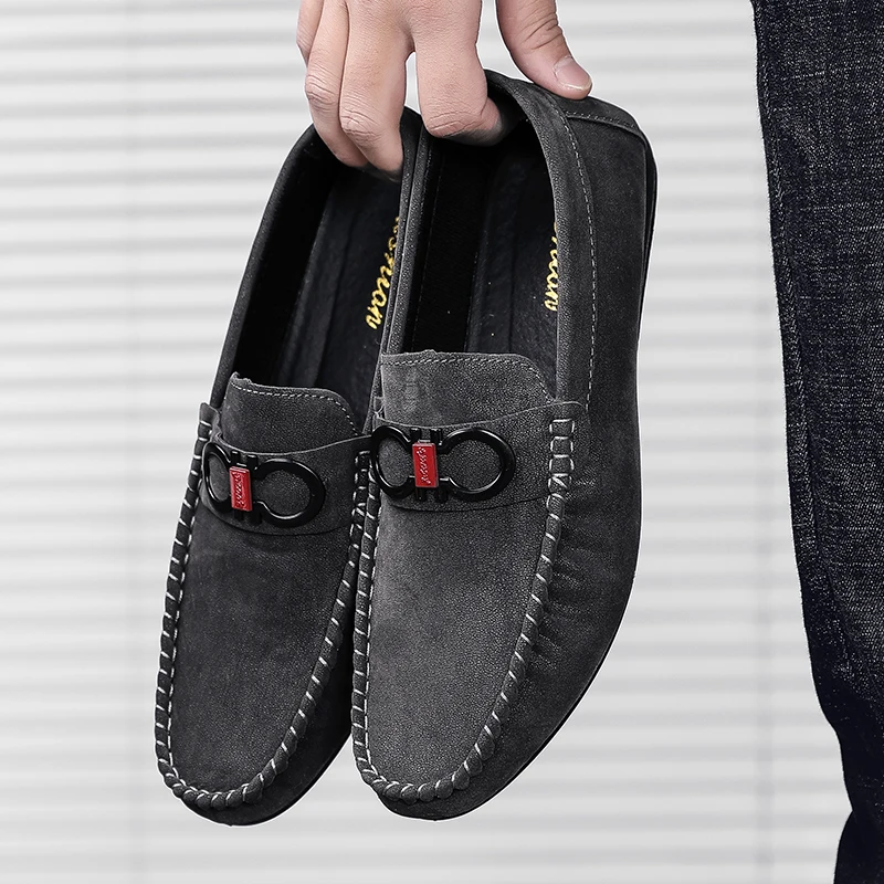 Original Moccasins Gommino Leather Drivers With Sylvie Web Buckle Loafer Slipper Men Flat Casual Driving Brand Luxury Shoes
Original Moccasins Gommino Leather Drivers With Sylvie Web Buckle Loafer Slipper Men Flat Casual Driving Brand Luxury Shoes