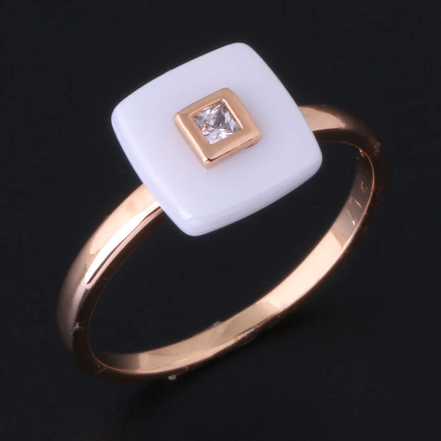 Love Monologue Lightweight Square Ceramic Rings Crystals Wedding Rings for Women Yellow Gold Color OL style Ring X0020
Love Monologue Lightweight Square Ceramic Rings Crystals Wedding Rings for Women Yellow Gold Color OL style Ring X0020