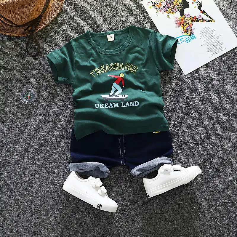 2019 New summer Baby Infants Boys girls cute Cartoon Skateboarding teenager t-shirt Tops+print shorts 2pcs Clothing Sets C2262
2019 New summer Baby Infants Boys girls cute Cartoon Skateboarding teenager t-shirt Tops+print shorts 2pcs Clothing Sets C2262