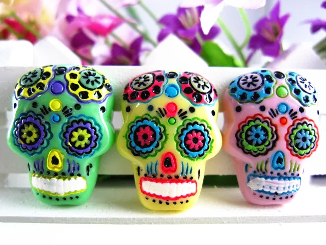 15pcs/lot flat back resin sugar skull DIY resin cabochons accessories about 18*25mm
15pcs/lot flat back resin sugar skull DIY resin cabochons accessories about 18*25mm