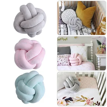 INS Nordic Cushion Innovative Handmade Knotted Knot Ball Home Baby Sweet Pillow Cushion Simple Car Cushions Decorative Pillows
INS Nordic Cushion Innovative Handmade Knotted Knot Ball Home Baby Sweet Pillow Cushion Simple Car Cushions Decorative Pillows