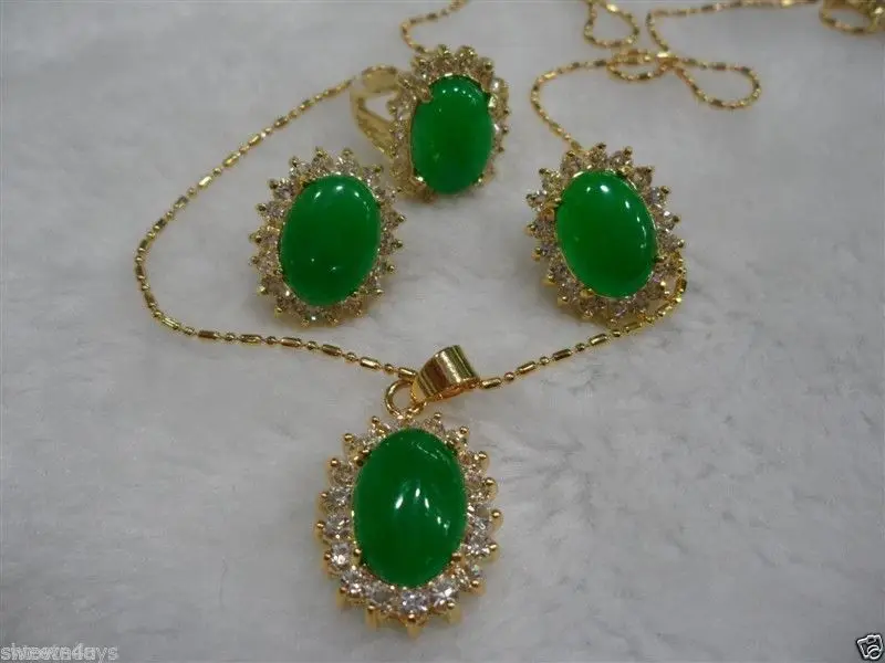 -new Style-@> -hot Fashion Jewelry Beautiful Green stone Necklace Pendant Earring Ring 7-9 set Natural jewelry
-new Style-@> -hot Fashion Jewelry Beautiful Green stone Necklace Pendant Earring Ring 7-9 set Natural jewelry