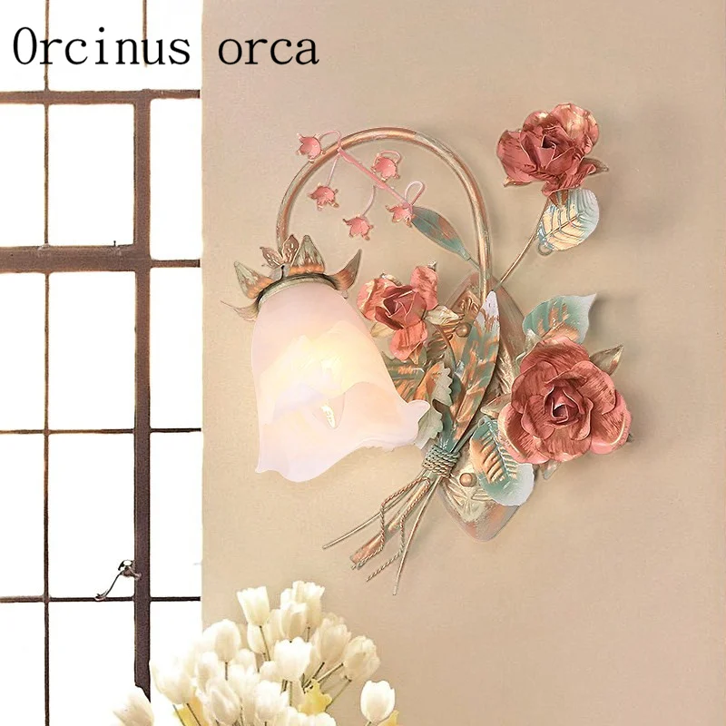 Korean garden flower wall lamp balcony bedroom rose iron wall lamp free shipping
Korean garden flower wall lamp balcony bedroom rose iron wall lamp free shipping