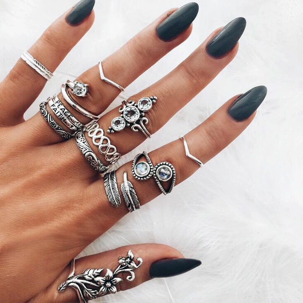 13 Pcs/set Vintage Silver Flower Crown Water Drops Geometric Crystal Finger Rings Women Charm Party Jewelry Gifts Accessories
13 Pcs/set Vintage Silver Flower Crown Water Drops Geometric Crystal Finger Rings Women Charm Party Jewelry Gifts Accessories