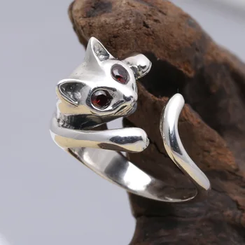 S925 sterling silver ring vintage Thai silver jewelry red eye small fox ring tail ring 
S925 sterling silver ring vintage Thai silver jewelry red eye small fox ring tail ring
