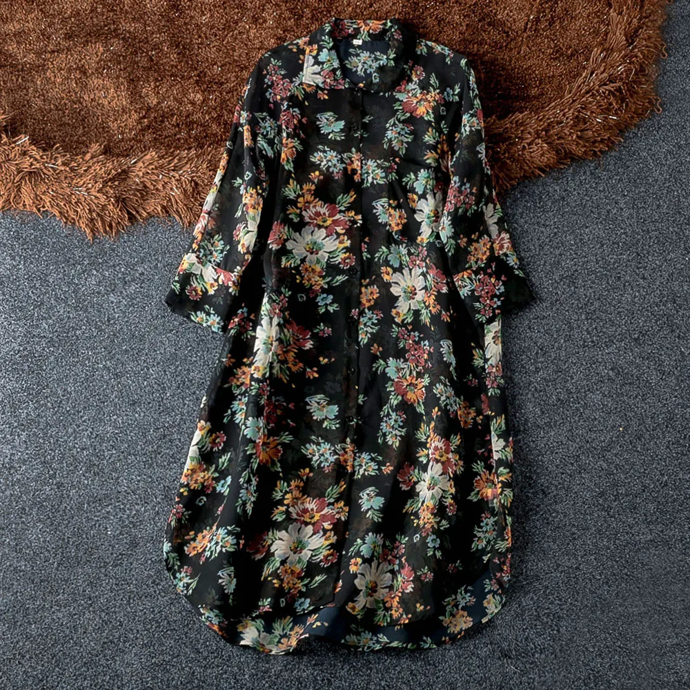 Fashion Sunscreen Flower Black Long Shirt Women Three Quarter Sleeve Elegant Turn Down Collar Blouse For Woman Chiffon Shirt
Fashion Sunscreen Flower Black Long Shirt Women Three Quarter Sleeve Elegant Turn Down Collar Blouse For Woman Chiffon Shirt