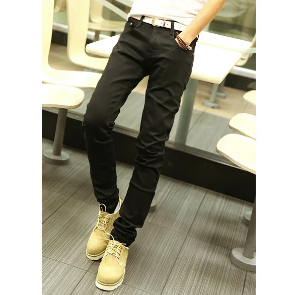 Burst for the fall men's new fashionable pure color pants, the fashion men's black trim jeans
Burst for the fall men's new fashionable pure color pants, the fashion men's black trim jeans