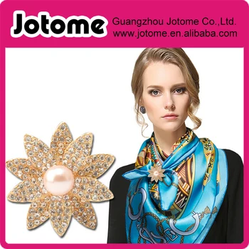 Women's Vintage Three Ring rhinestone pearl Flower Scarves Clip, Random Chiffon Scarves Ring Fashionable Buckle 
Women's Vintage Three Ring rhinestone pearl Flower Scarves Clip, Random Chiffon Scarves Ring Fashionable Buckle