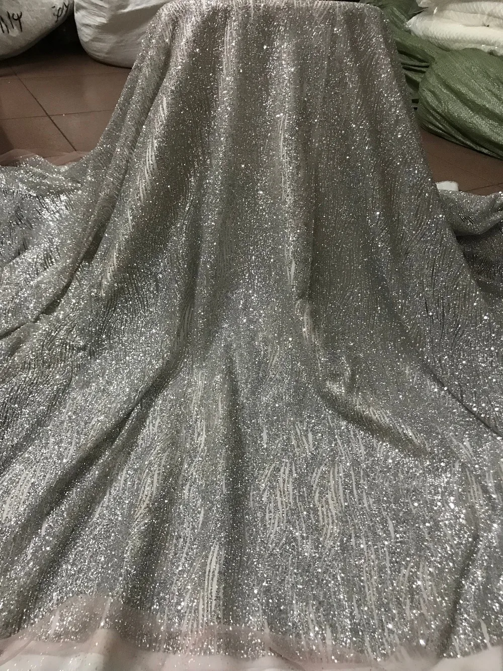 African french lace fabric with sequins J-51534 fast shipping high quality african net lace fabric
African french lace fabric with sequins J-51534 fast shipping high quality african net lace fabric