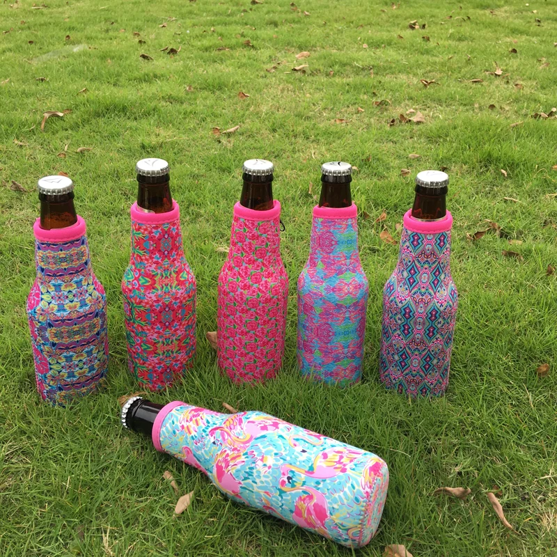 Wholesale Bottle Cooler Neoprene Case Rose And Crown Designs Bottle Holder ,Floral Pattern Bottle holder Gift Bag DOMIL-1010508
Wholesale Bottle Cooler Neoprene Case Rose And Crown Designs Bottle Holder ,Floral Pattern Bottle holder Gift Bag DOMIL-1010508