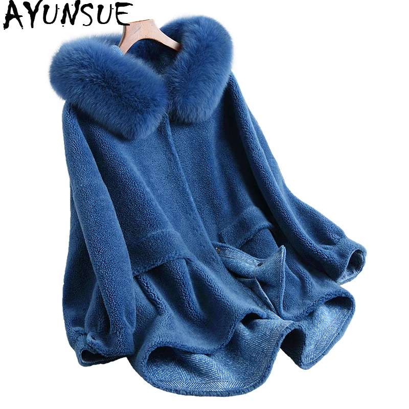 AYUNSUE Women's Fur Coat Thick Warm Natural Wool Coats Real Fox Fur Collar Hooded 2019 Fashion Winter Jacket Women 18053 WYQ1875
AYUNSUE Women's Fur Coat Thick Warm Natural Wool Coats Real Fox Fur Collar Hooded 2019 Fashion Winter Jacket Women 18053 WYQ1875