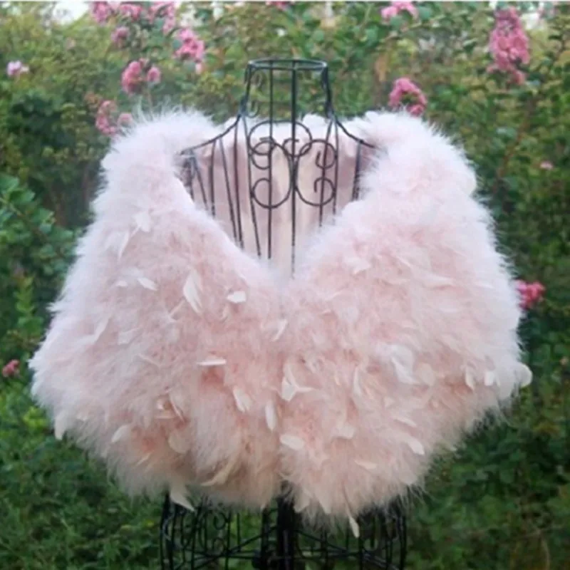 100% real fur ostrich feather cape fur the bride wedding shawls winter women natural turkey feathers party banquet black wrap
100% real fur ostrich feather cape fur the bride wedding shawls winter women natural turkey feathers party banquet black wrap