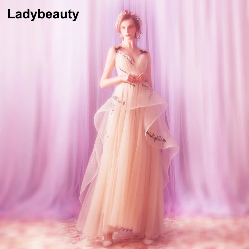 2018 New arrival Sexy Long evening dress Woman Party celebrity dresses V neck Backless Floor Length Evening gown
2018 New arrival Sexy Long evening dress Woman Party celebrity dresses V neck Backless Floor Length Evening gown