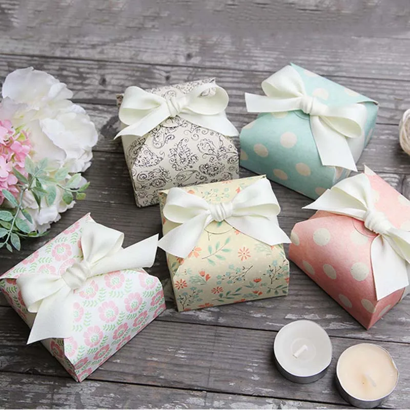 New Creative Candy Box Wedding Favors Gift Box Thank You Box Birthday Party Gift Cookie Bag Favor Bags Chocolate Box
New Creative Candy Box Wedding Favors Gift Box Thank You Box Birthday Party Gift Cookie Bag Favor Bags Chocolate Box