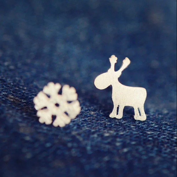 925 Sterling Silver Butterfly stud Earrings Mini snow deer fresh sweet simple cartoon cute gift free shipping girlfriend gift
925 Sterling Silver Butterfly stud Earrings Mini snow deer fresh sweet simple cartoon cute gift free shipping girlfriend gift