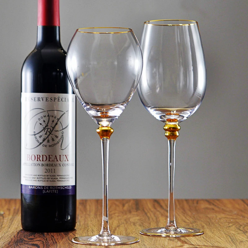 Crystal glass Phnom Penh goblet Love diamond Champagne Cup Wine cup Household luxury red wine cup
Crystal glass Phnom Penh goblet Love diamond Champagne Cup Wine cup Household luxury red wine cup