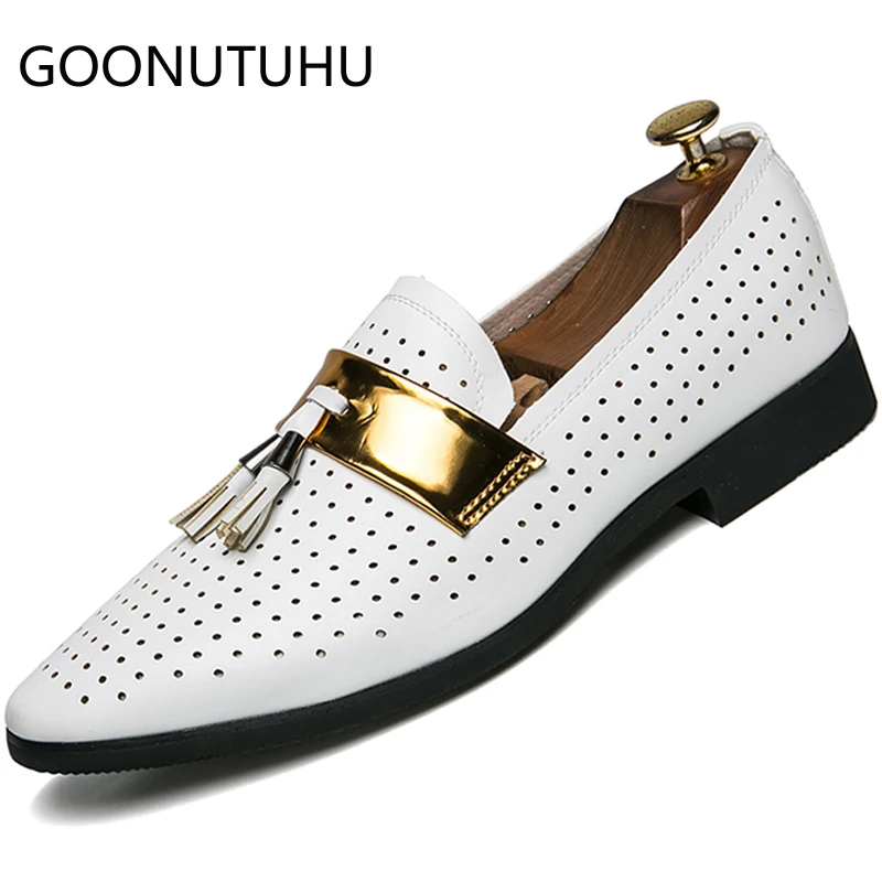 2019 new summer men's shoes casual leather loafers man classic white & black slip on shoe male breathable shoes for men hot sale
2019 new summer men's shoes casual leather loafers man classic white & black slip on shoe male breathable shoes for men hot sale