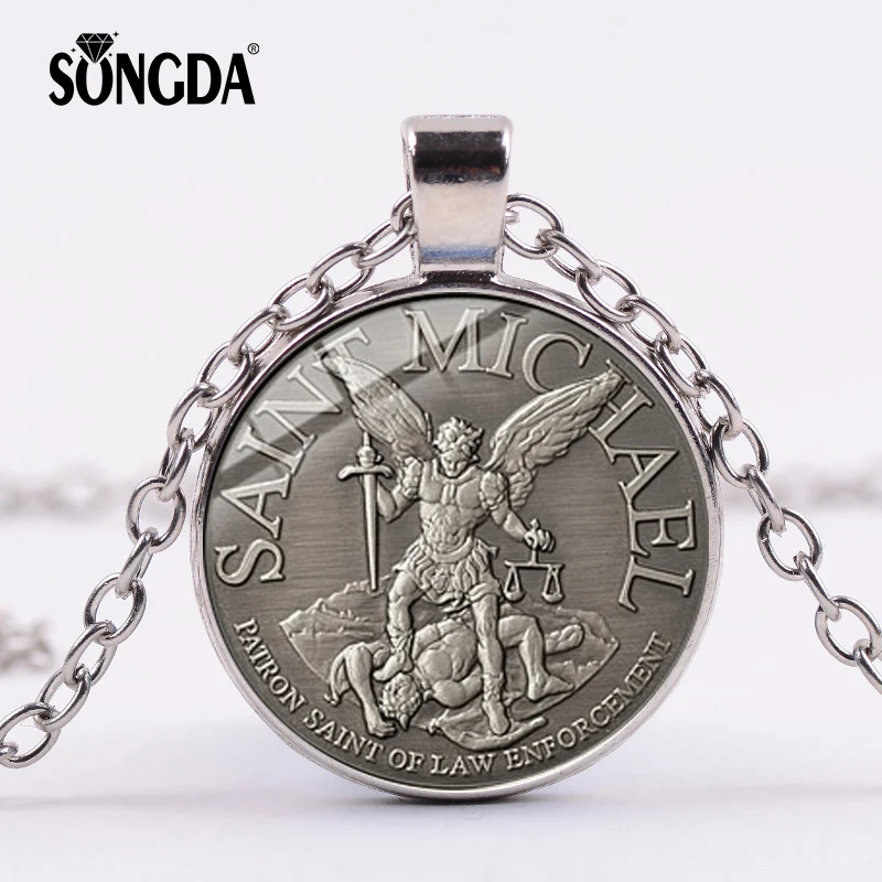 SONGDA Law Enforcement Archangel St.Michael Necklace Protect Me Saint Shield Protection Orhodox Glass Gem Amult Pendant Jewelry
SONGDA Law Enforcement Archangel St.Michael Necklace Protect Me Saint Shield Protection Orhodox Glass Gem Amult Pendant Jewelry