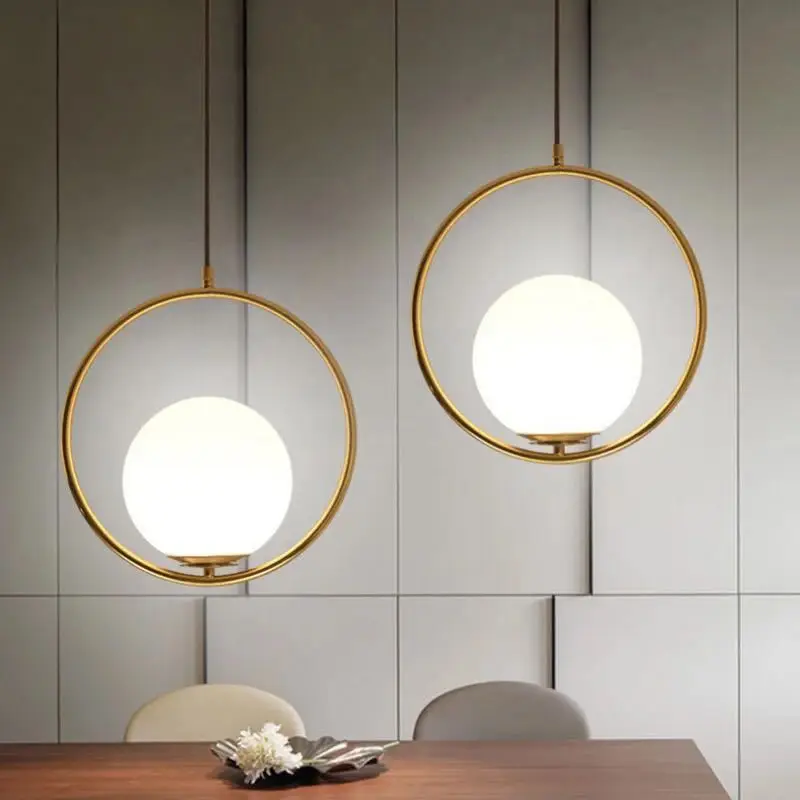 Modern Style Gold Metal Round Globe Pendant Lights Bar Restaurant Kitchen Fixtures Indoor LED Glass Ball Pendant Lamps Hang Lamp
Modern Style Gold Metal Round Globe Pendant Lights Bar Restaurant Kitchen Fixtures Indoor LED Glass Ball Pendant Lamps Hang Lamp