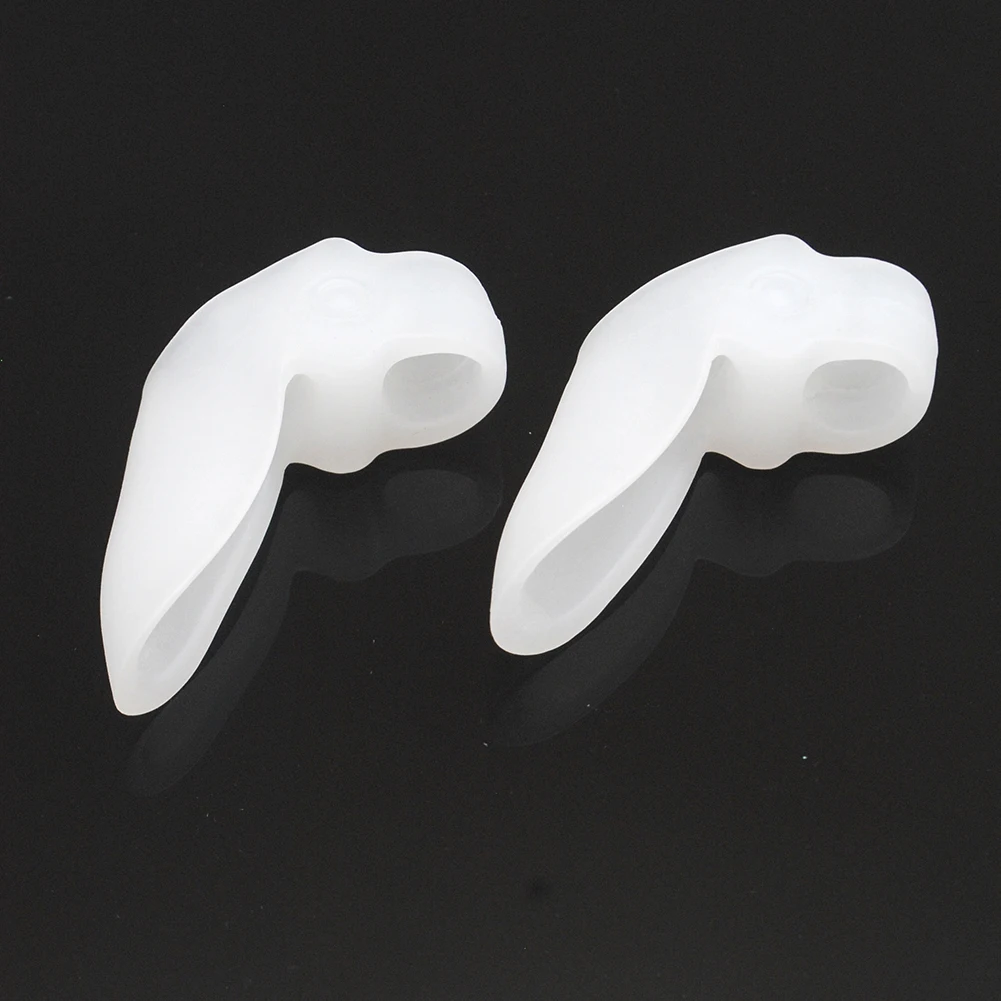 1 Pair Toe Bunion Hallux Valgus Feet Care Silicone Regulator Finger Toes Thumb Hole Protectors Set Top Quality
1 Pair Toe Bunion Hallux Valgus Feet Care Silicone Regulator Finger Toes Thumb Hole Protectors Set Top Quality