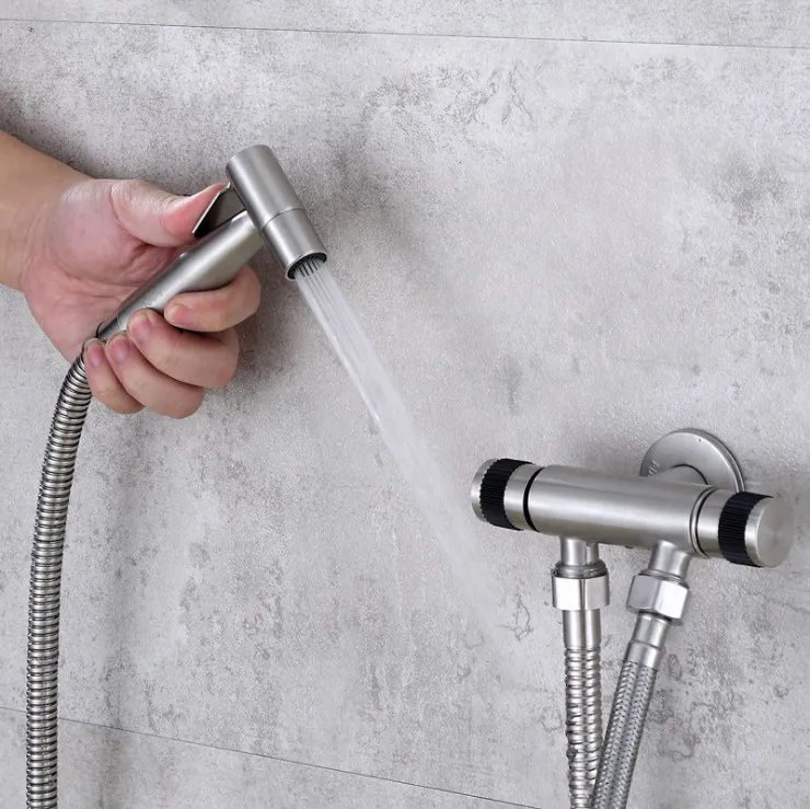 Pressurizing Handheld Bidet Faucets Toilet Angle Valve/ Valve outlet Water Shattaf Sprayer Set Wash Car Pet Doouche kit
Pressurizing Handheld Bidet Faucets Toilet Angle Valve/ Valve outlet Water Shattaf Sprayer Set Wash Car Pet Doouche kit