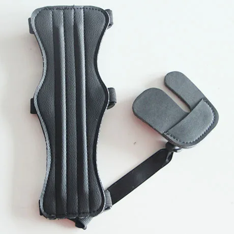 1 Set hunting Archery bow and arrow Armguards & finger guard hunting shooting sports Protection Safe Guard Combination
1 Set hunting Archery bow and arrow Armguards & finger guard hunting shooting sports Protection Safe Guard Combination