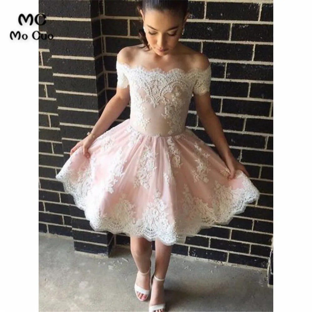 2019 Off Shoulder Homecoming graduation Dresses Short Sleeve Lace Party Dresses Above Knee Mini Homecoming Cocktail Dresses
2019 Off Shoulder Homecoming graduation Dresses Short Sleeve Lace Party Dresses Above Knee Mini Homecoming Cocktail Dresses