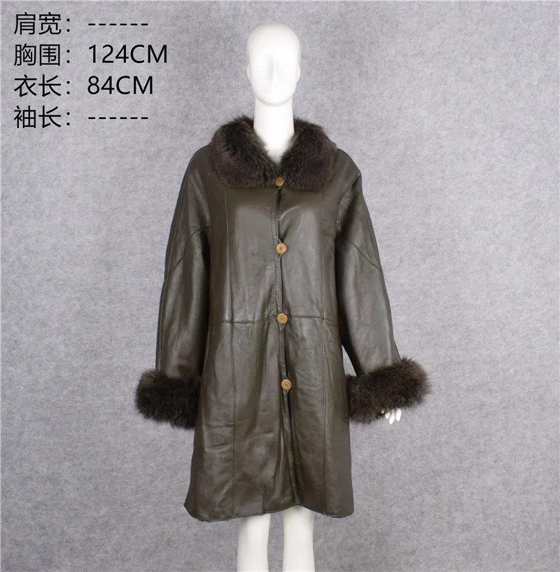 Women's mum big large size clothing genuine sheepskin leather natural woolen cashmere liner jacket fox fur collar green xxxxxxl
Women's mum big large size clothing genuine sheepskin leather natural woolen cashmere liner jacket fox fur collar green xxxxxxl