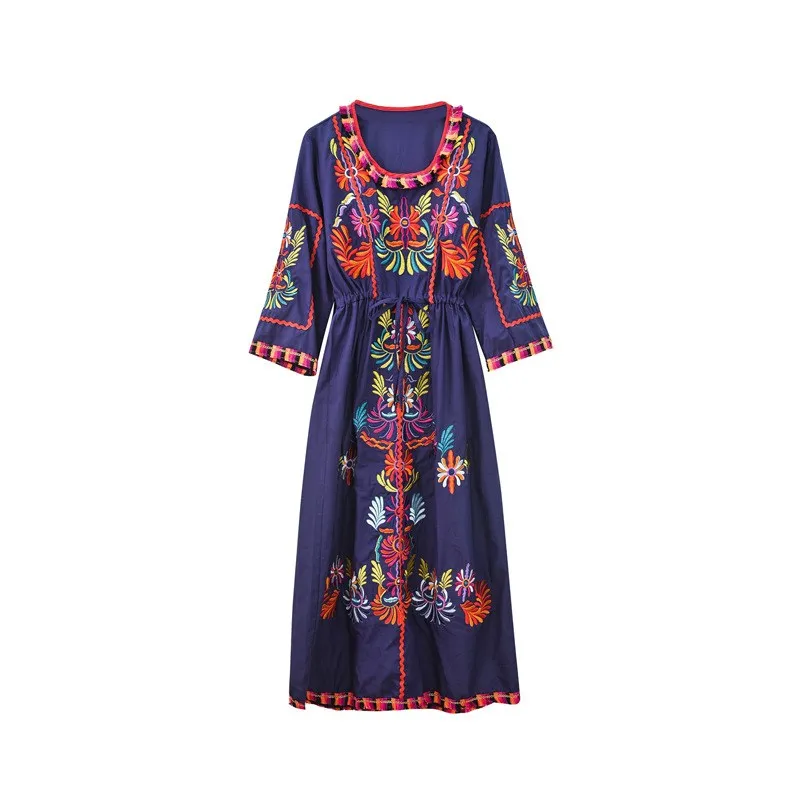 2019 Women Vintage O-Neck A-Line Embroidered Dress National Style Beach Bohemian Dress Empire Loose Midi Dresses
2019 Women Vintage O-Neck A-Line Embroidered Dress National Style Beach Bohemian Dress Empire Loose Midi Dresses