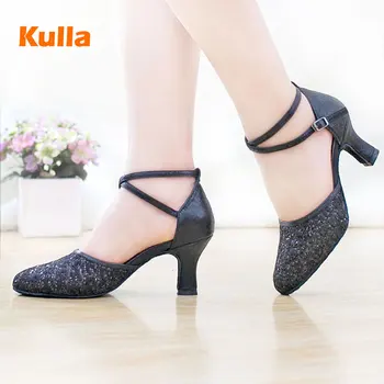 Women High-heel Glitter Lady Latin Dance Shoes Women's Ballroom Tango salsa Tap Latin Dancing shoes For Ladies Black Latin Shoes
Women High-heel Glitter Lady Latin Dance Shoes Women's Ballroom Tango salsa Tap Latin Dancing shoes For Ladies Black Latin Shoes