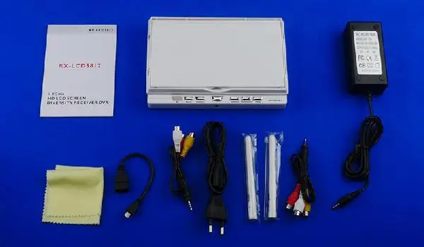 7" Dual Antenna Display Built-in 5.8G Diversity LCD Screen Receiver HDMI Battery 1026*600 RC FPV HD Monitor (White) RX-LCD5812
7" Dual Antenna Display Built-in 5.8G Diversity LCD Screen Receiver HDMI Battery 1026*600 RC FPV HD Monitor (White) RX-LCD5812