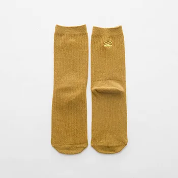 2019 Japanese pile of socks Korean wind heel beard embroidery in the tube stack socks summer thin section solid color gold line
2019 Japanese pile of socks Korean wind heel beard embroidery in the tube stack socks summer thin section solid color gold line