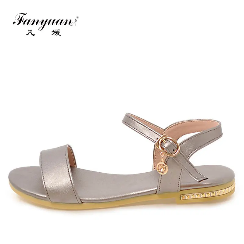 Fanyuan 2018 Ladies Shoes Concise Peep Toe Women's Summer Footwear Ankle Strap Female's Flat Sandals Beach Shoes Plus Size 32-43
Fanyuan 2018 Ladies Shoes Concise Peep Toe Women's Summer Footwear Ankle Strap Female's Flat Sandals Beach Shoes Plus Size 32-43